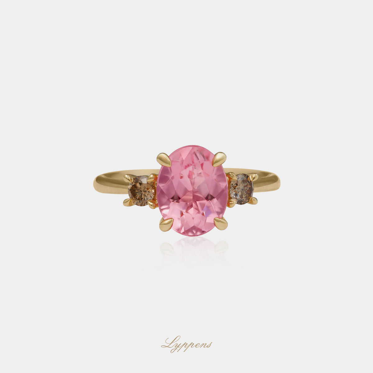 Geelgouden ring met toermalijn en diamant