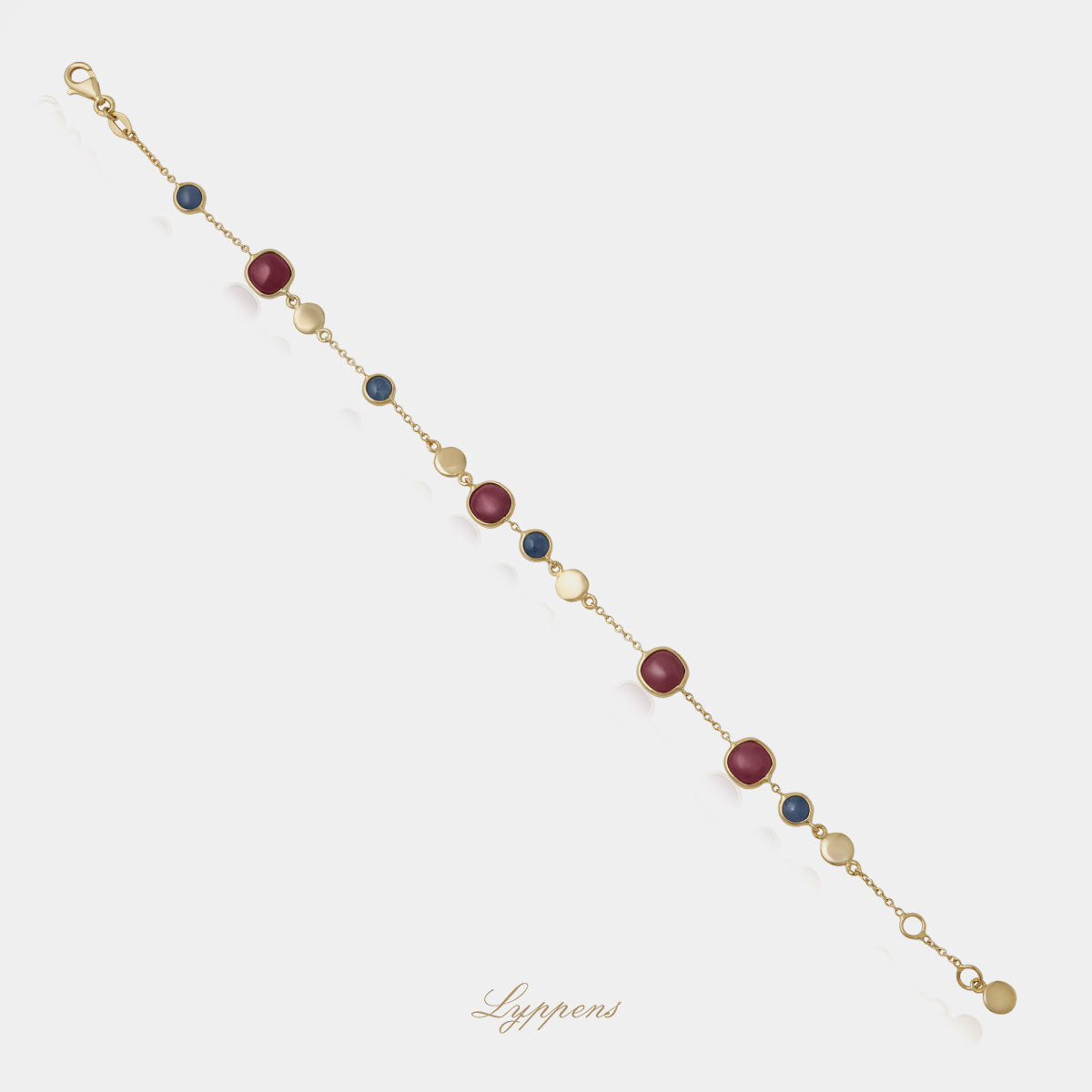 Geelgouden schakelarmband met cabochon geslepen saffier, robijn en gouden elementen.