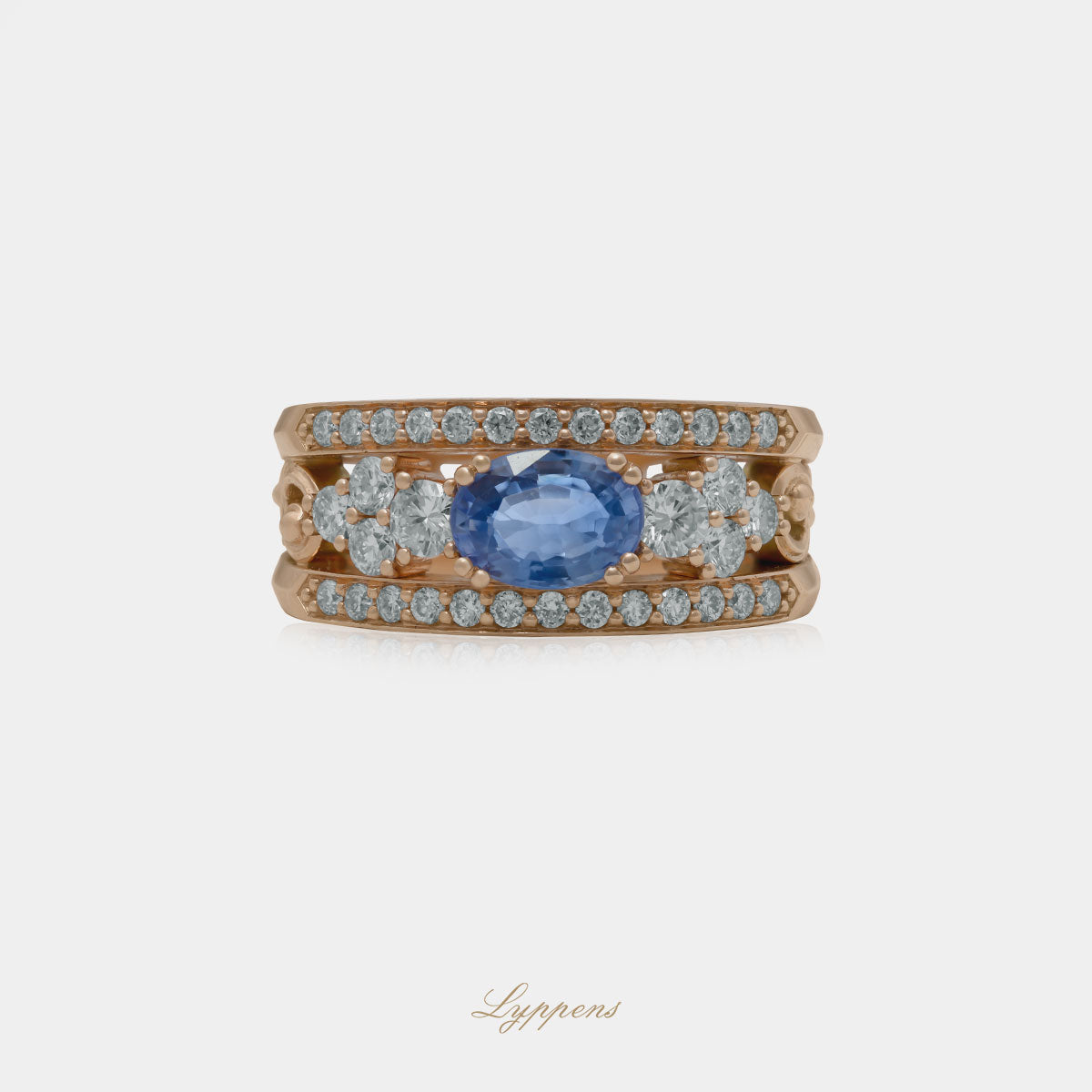 Roségouden bandring gezet met een ovaal geslepen saffier en omringd door briljant geslepen diamant.
