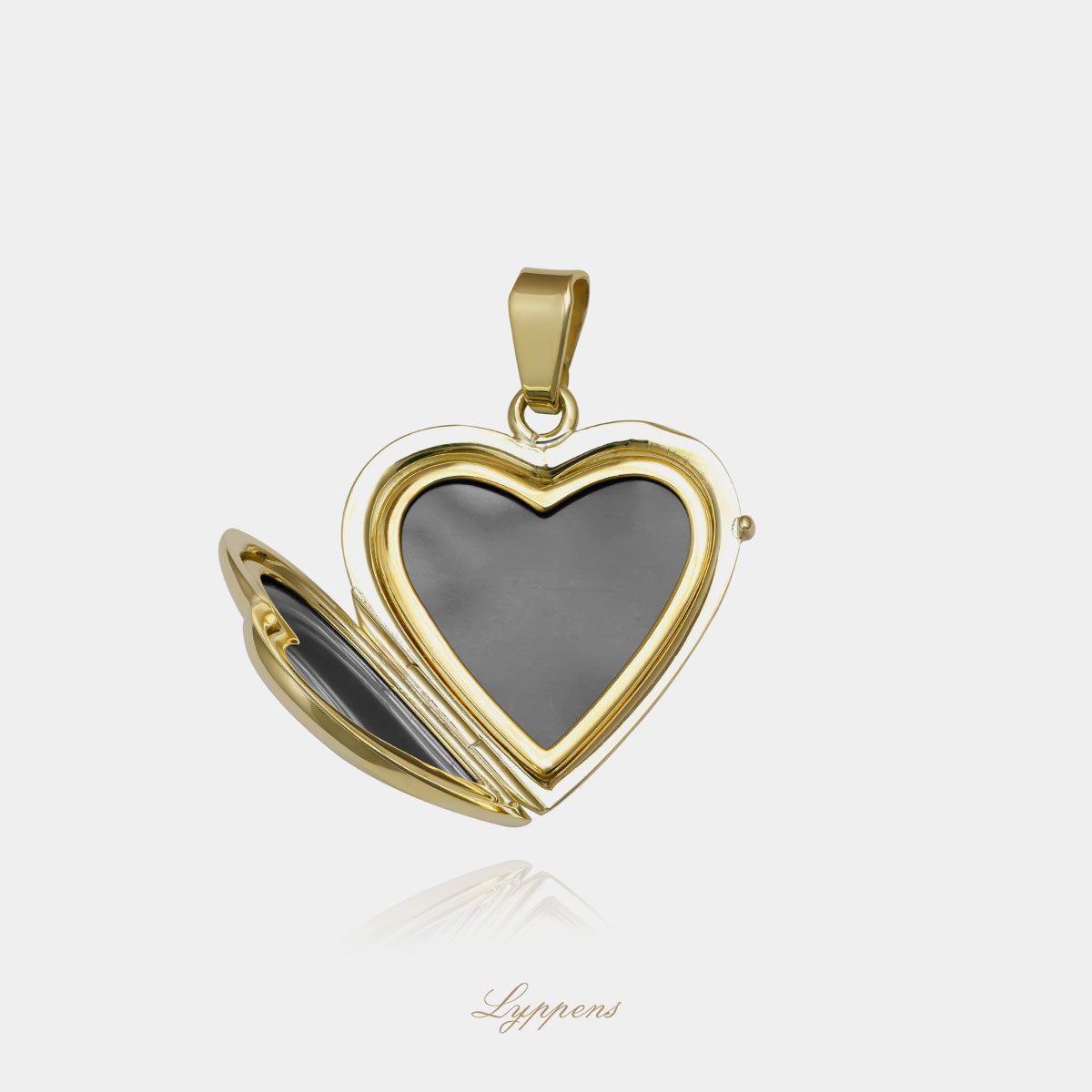 Yellow gold heart locket