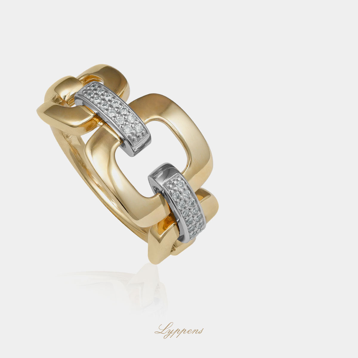 Yellow gold ring with diamonds