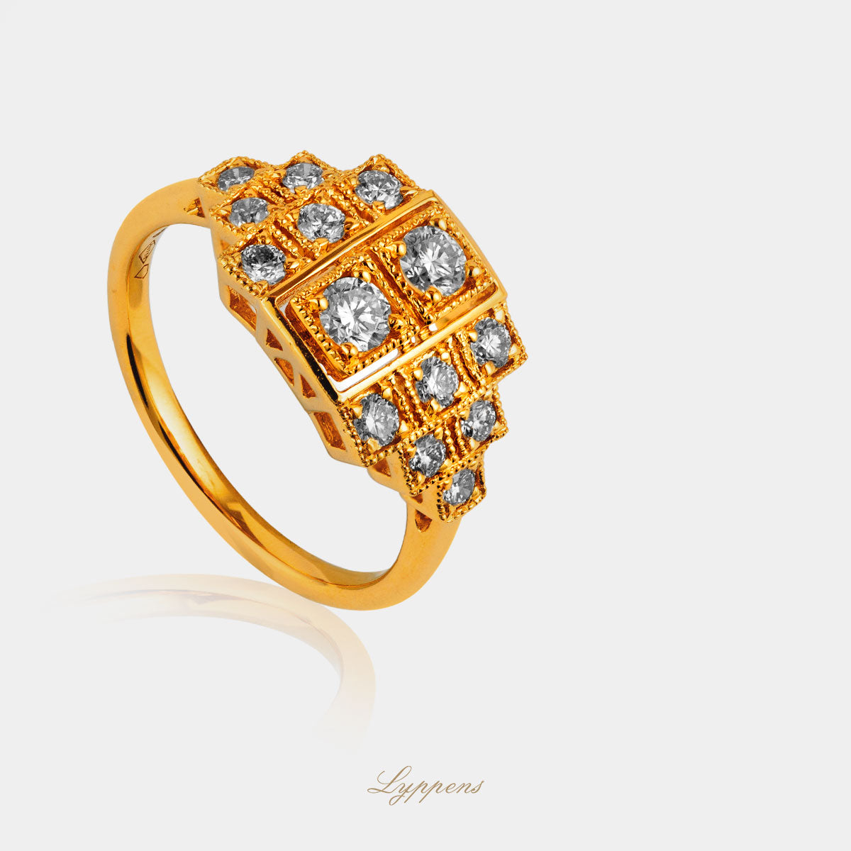 Yellow gold ring with diamonds