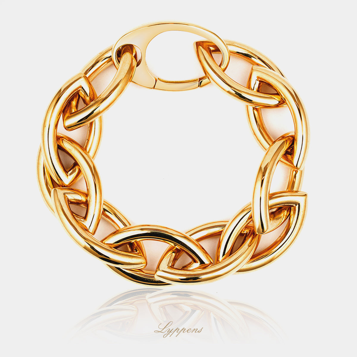 Geelgouden fantasie schakelarmband