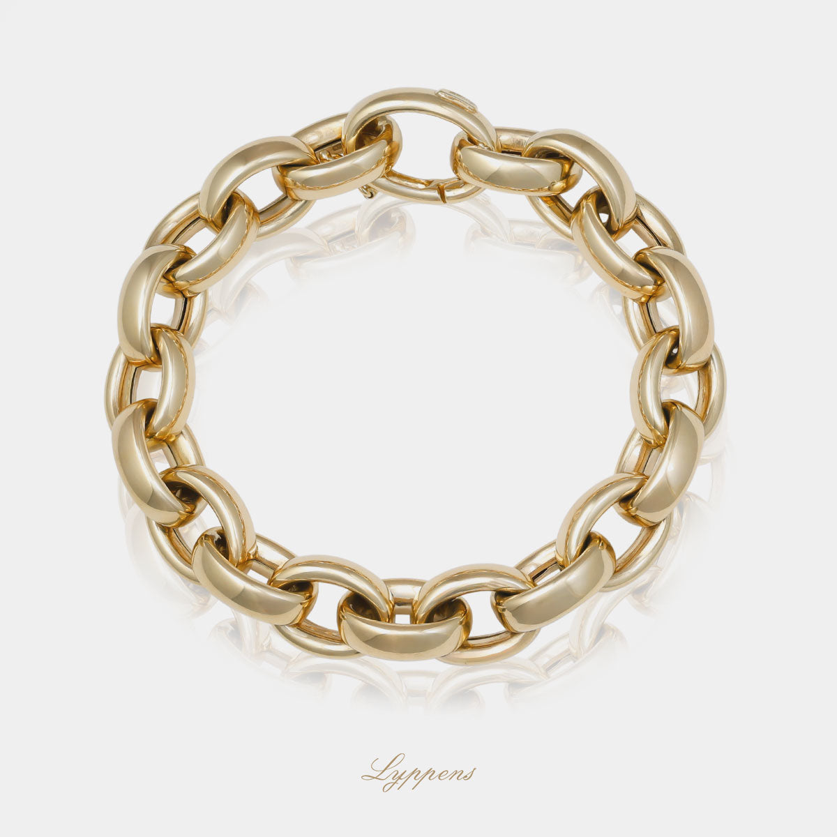 Yellow gold anchor link bracelet