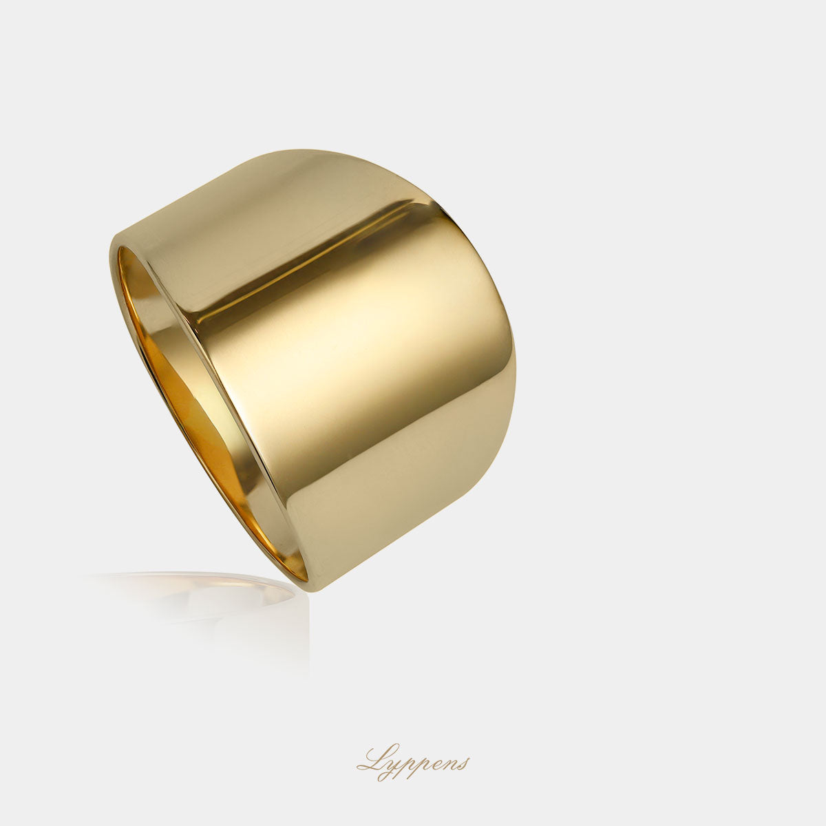 Yellow gold shield ring