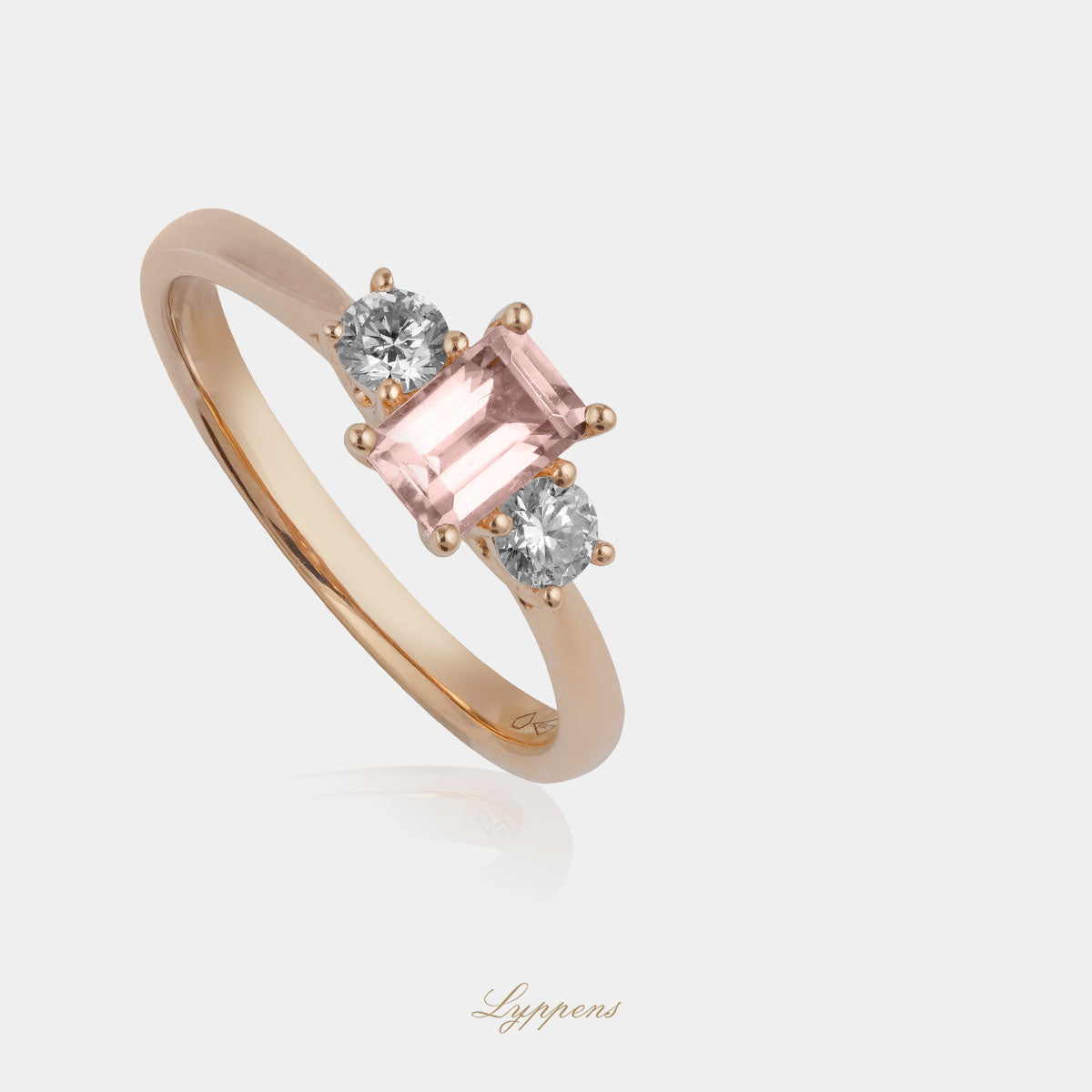 Roségouden driesteens ring met morganiet en diamant