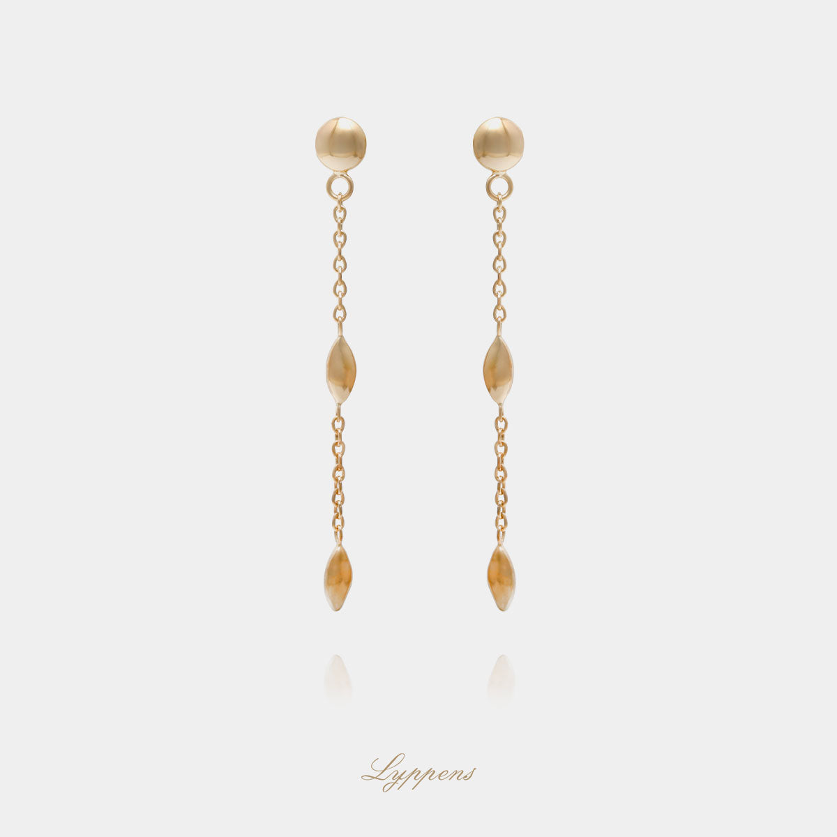 Yellow gold earrings