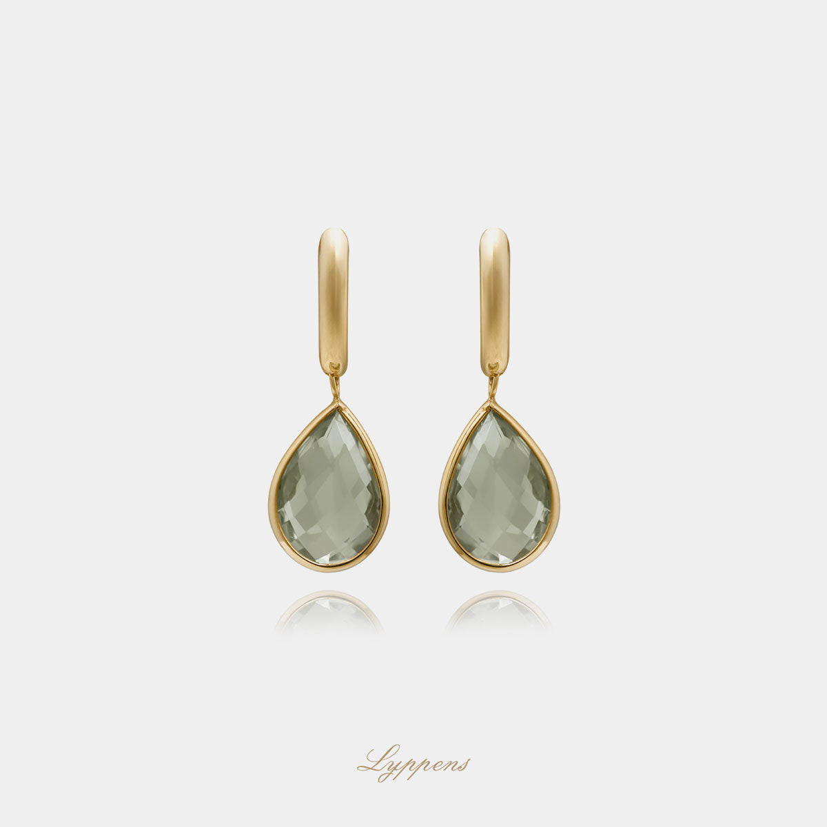 Yellow gold earrings with prasiolite