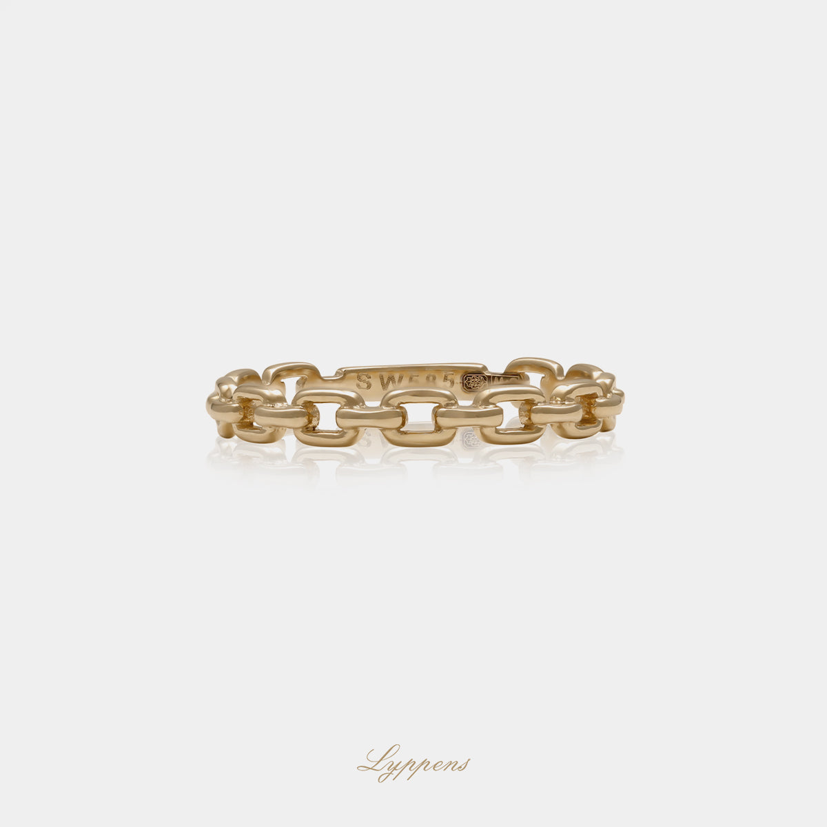 14kt geelgouden ring met verfijnd schakelmotief en elegante afwerking