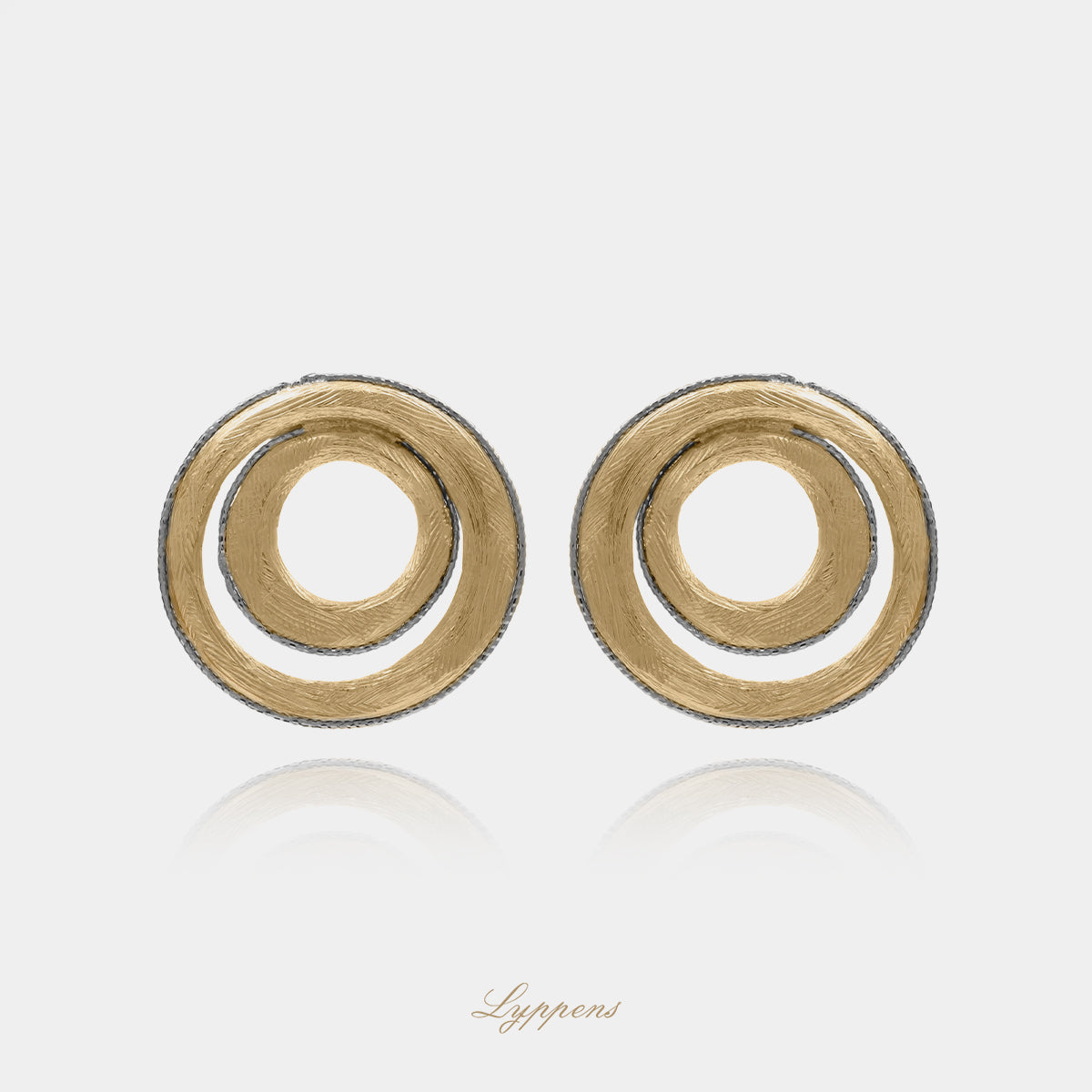 Yellow gold earrings