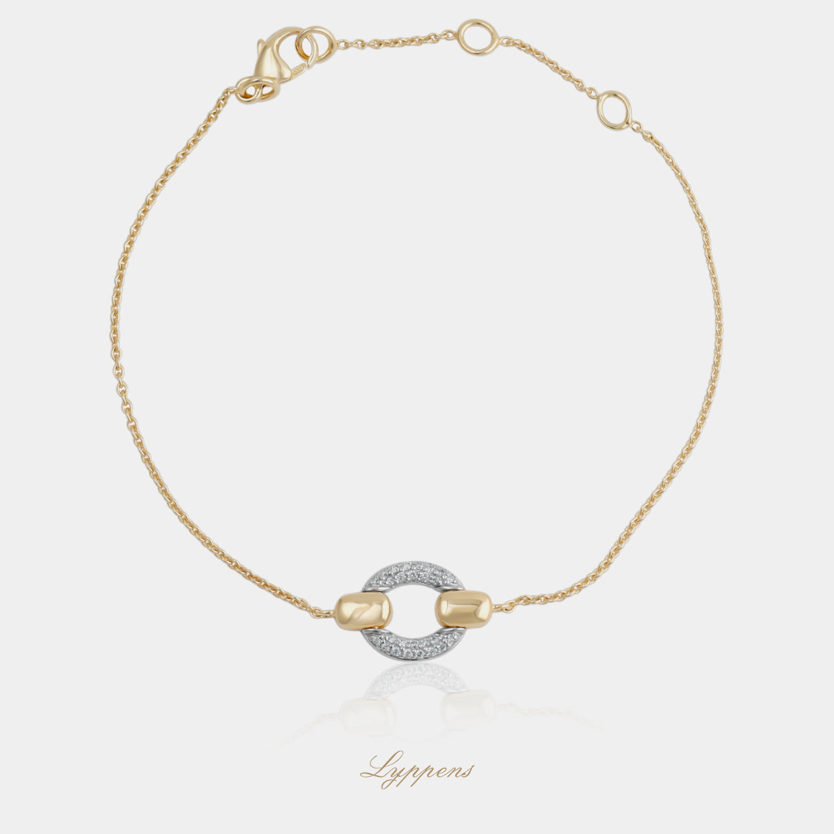 14kt geelgouden anker schakelarmband met witgouden ovaal element pavé gezet met 0.075ct briljant geslepen diamanten