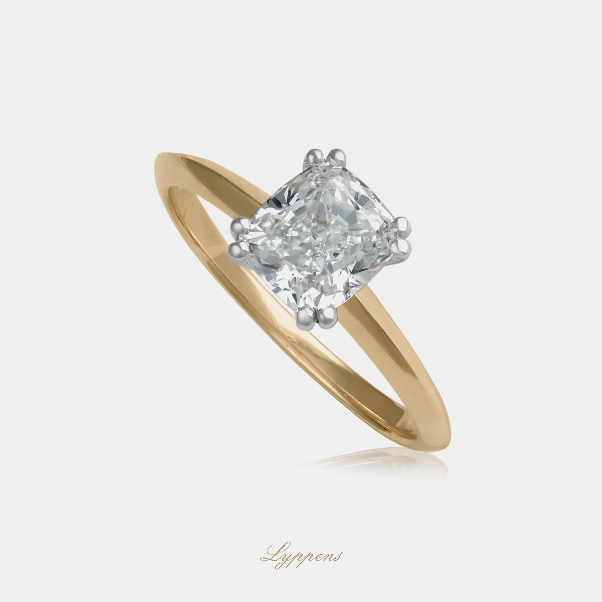 bicolor 18kt verlovingsring met cushion geslepen GIA diamant, kleur F en zuiverheid VS1