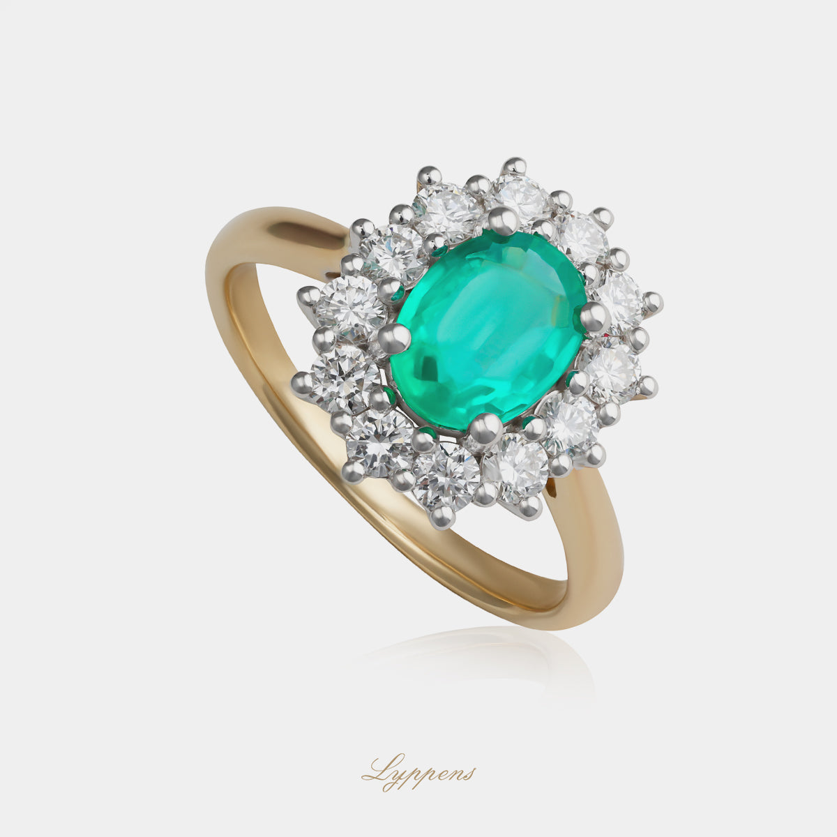 Geelgouden entourage ring met smaragd en diamant