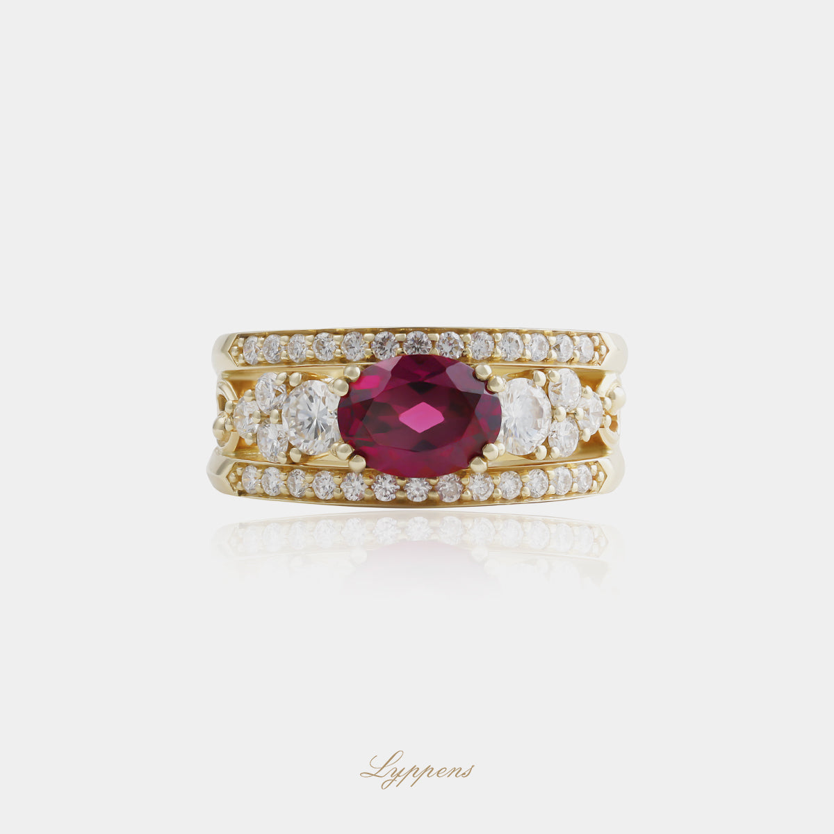 14kt geelgouden bandring met ovaal geslepen rhodoliet van 1.61ct, briljant geslepen diamanten van 0.62ct F SI1 en kruldecoratie