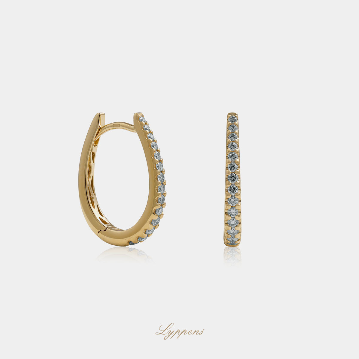 Geelgouden oorbellen met diamant