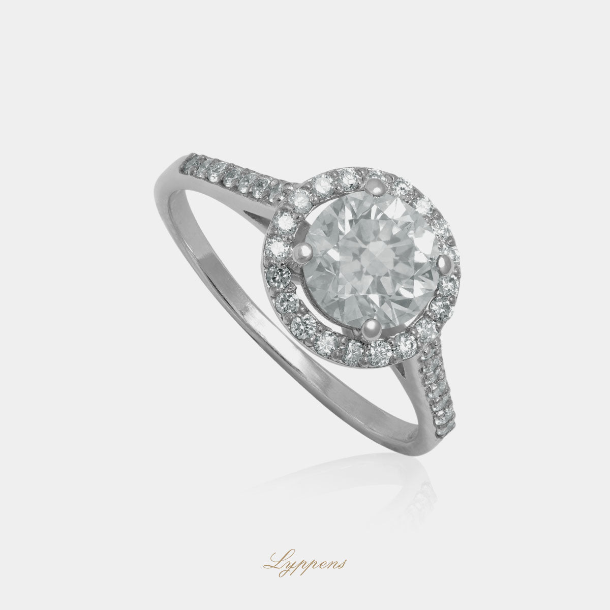 Witgouden entourage ring met briljant geslepen diamanten