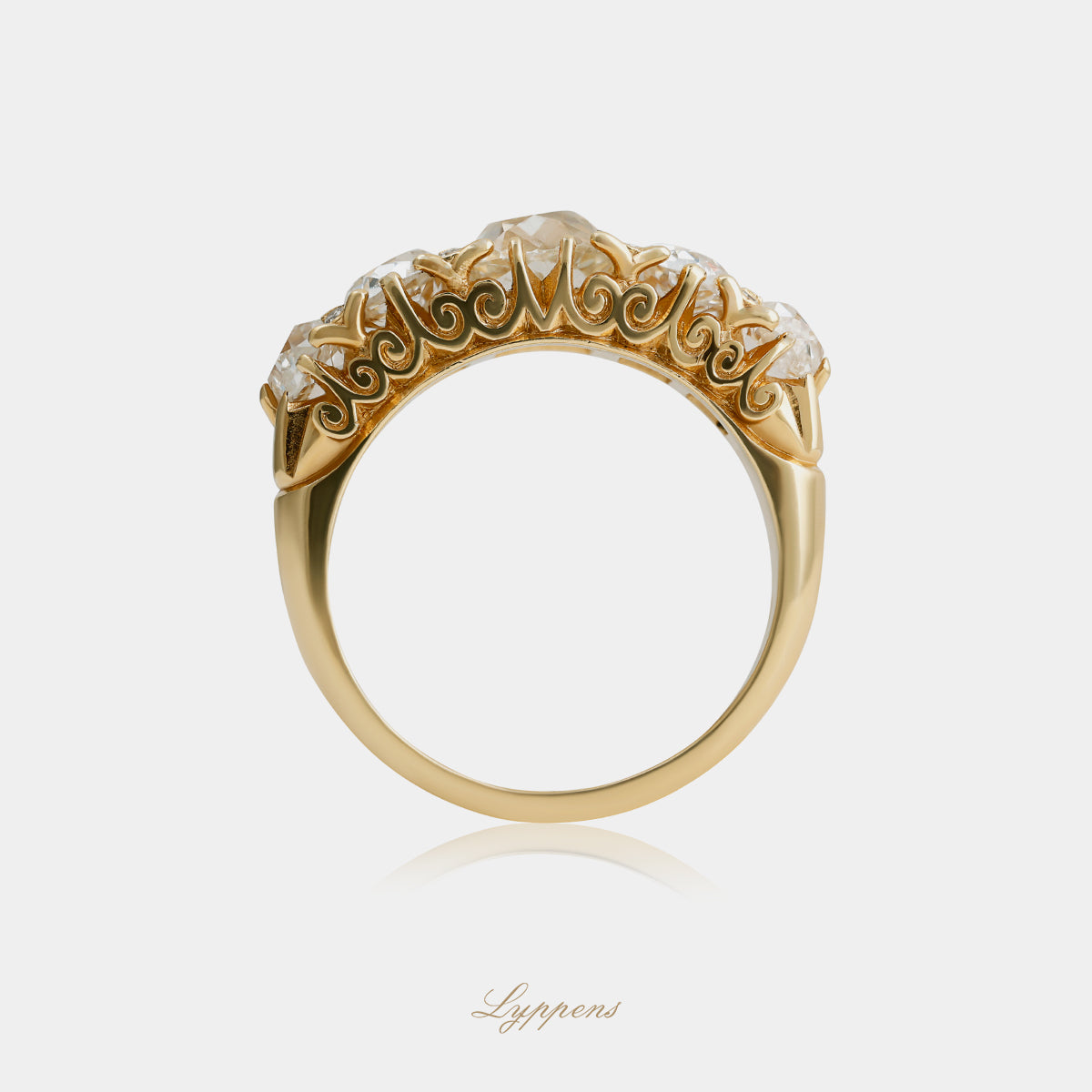 18kt geelgouden vintage ring met bolsjewiek en achtkant geslepen diamant ca. 3.80ct
