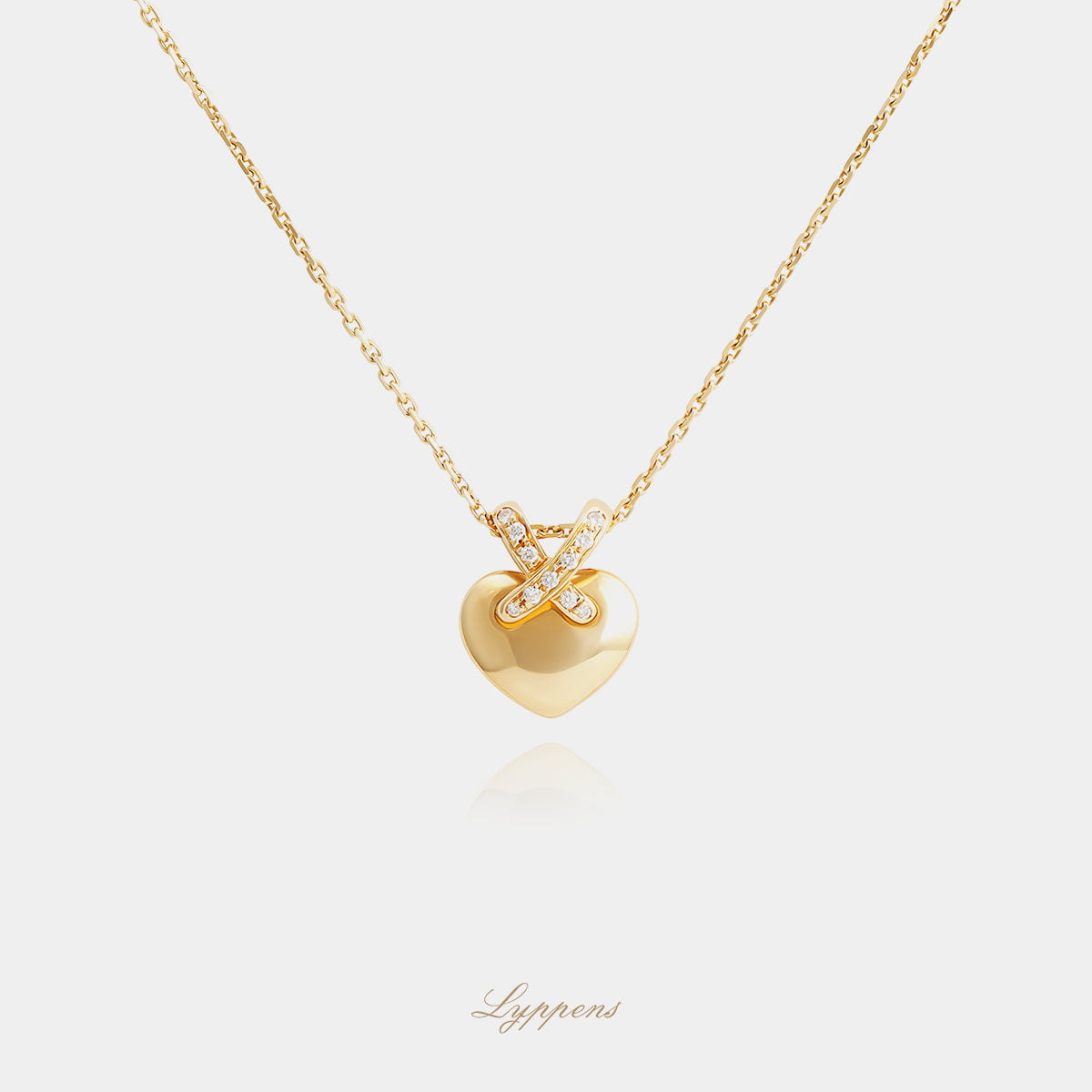 Yellow gold Chaumet Liens pendant with diamonds