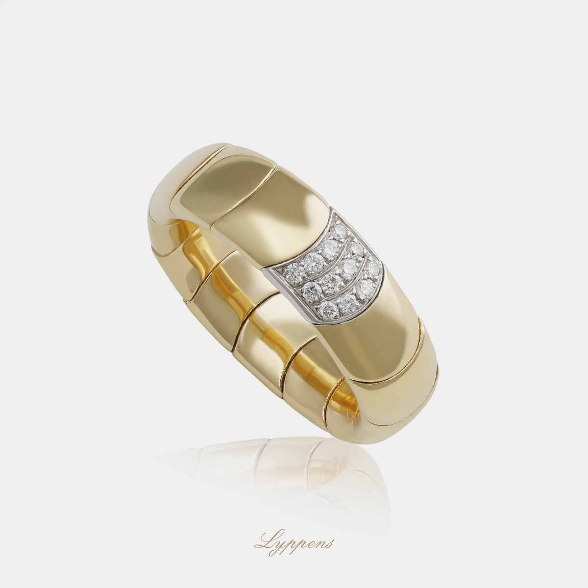 18 karaat roségouden flexibele ring met centraal witgouden element en pavé gezette briljant diamanten, totaal 0.14ct H VS1