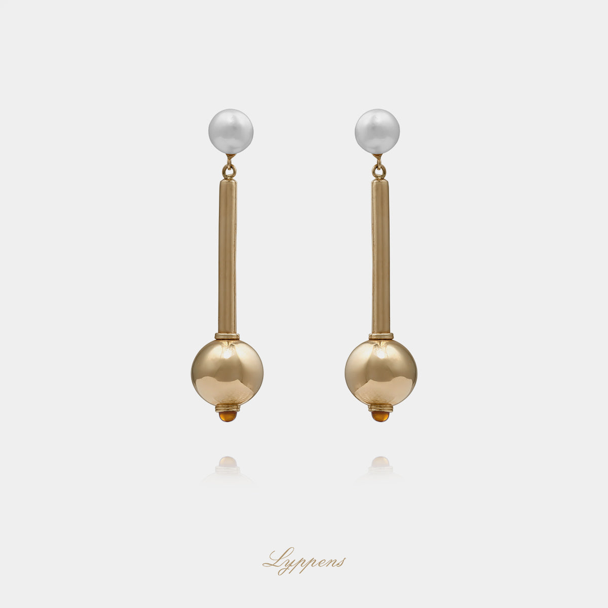 Yellow gold vintage earrings with pearls and citrine