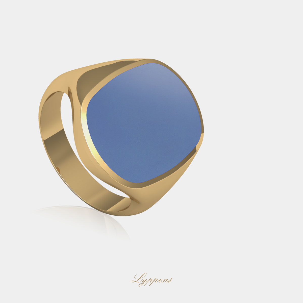 Yellow gold signet ring with Layer stone