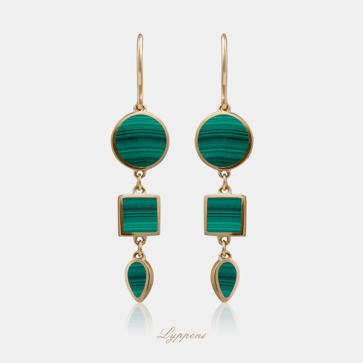 Yellow gold drop earrings with malachite