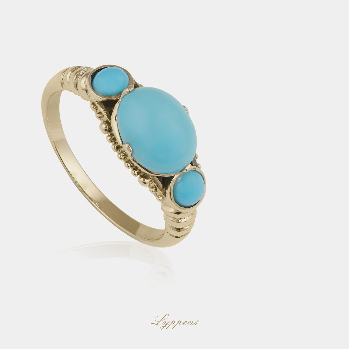 Yellow gold ring with turquoise