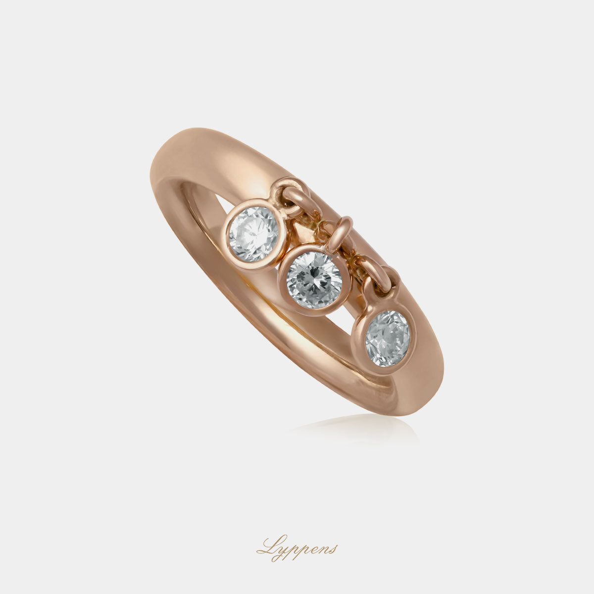 Roségouden ring gezet met losse briljant geslepen diamant.