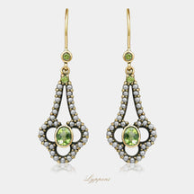 Yellow gold with pearl and peridot