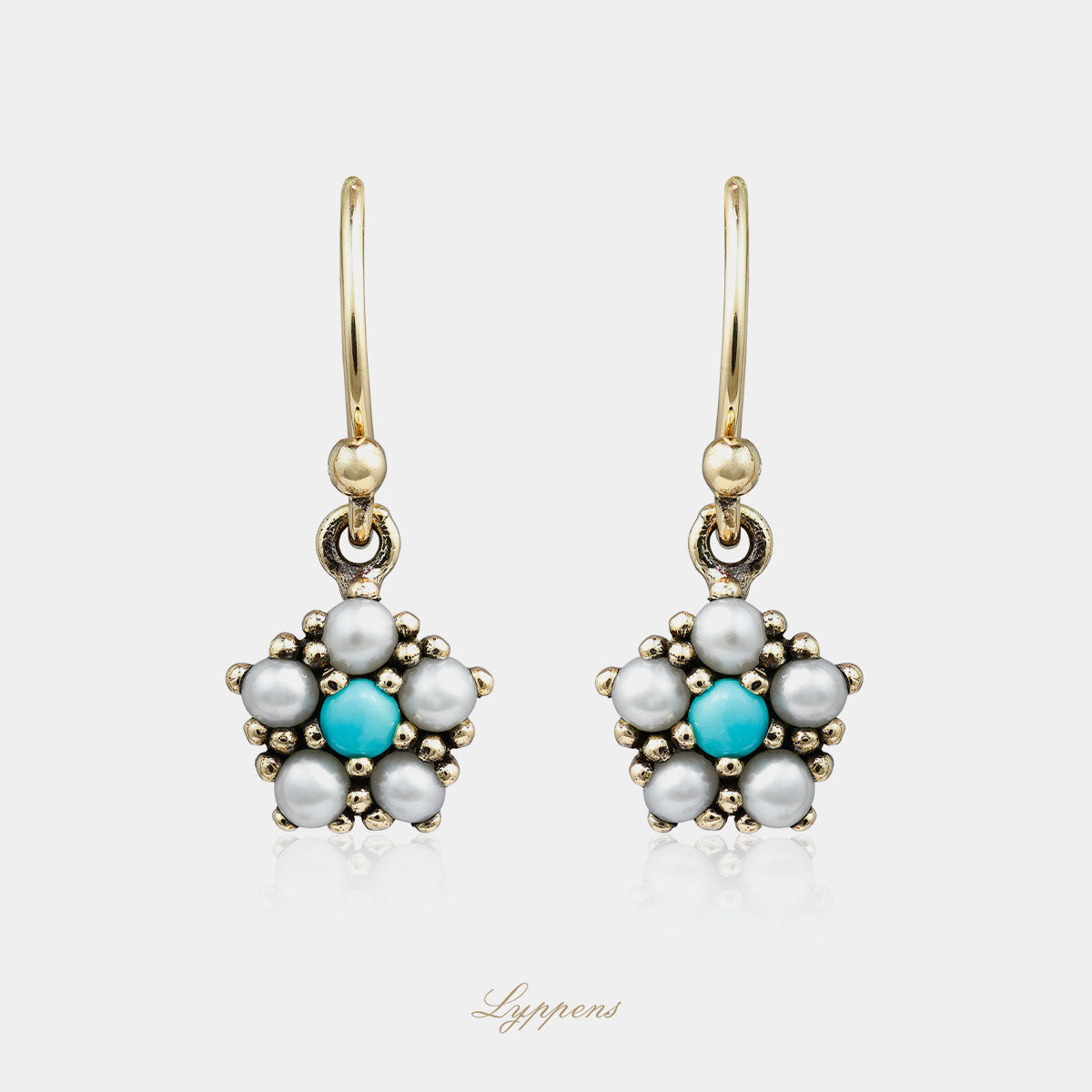 Yellow gold earrings with turquoise and pearls