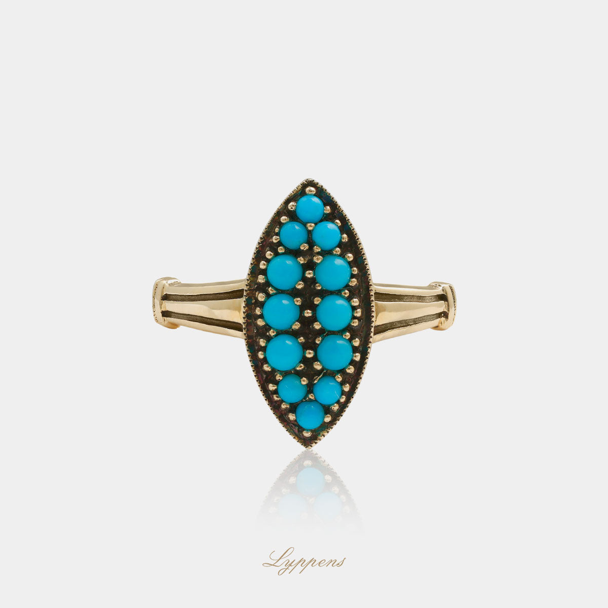 Yellow gold ring with turquoise