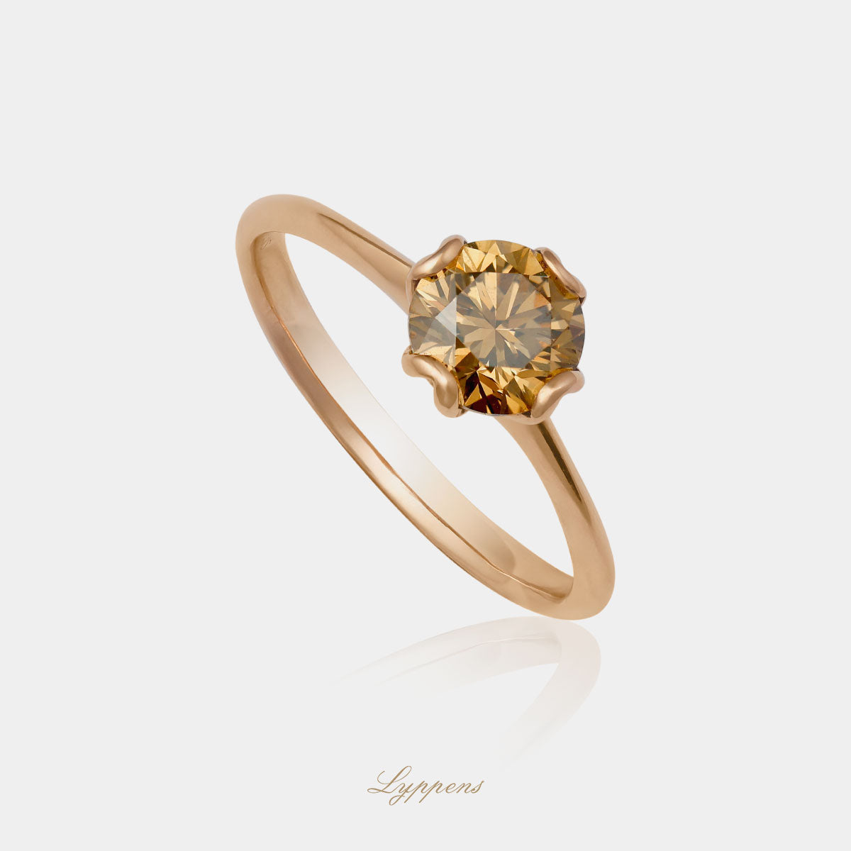 Roségouden solitair verlovingsring, deze ring is in het midden gezet met een briljant geslepen bruine diamant.