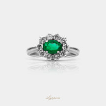 Witgoud met smaragd en diamant