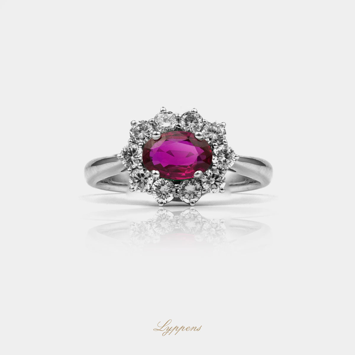 White gold entourage ring with ruby and diamonds