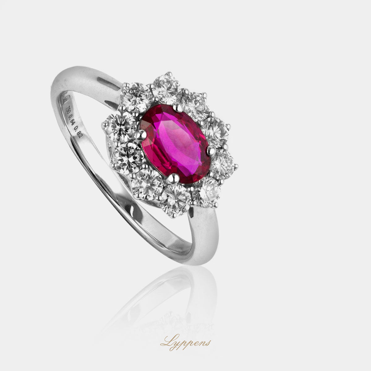 White gold entourage ring with ruby and diamonds