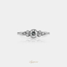 Witgoud met diamant