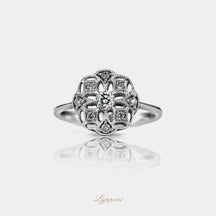 Witgoud met diamant
