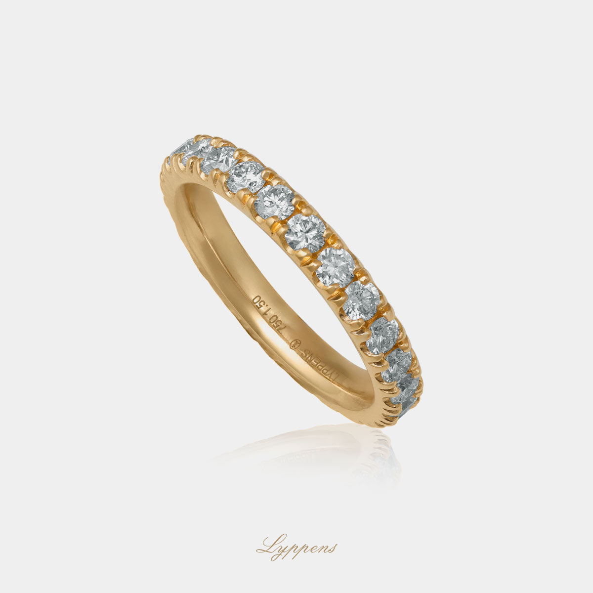 Geelgouden alliance ring gezet met briljant geslepen diamant met een totaalgewicht van 1.50ct.