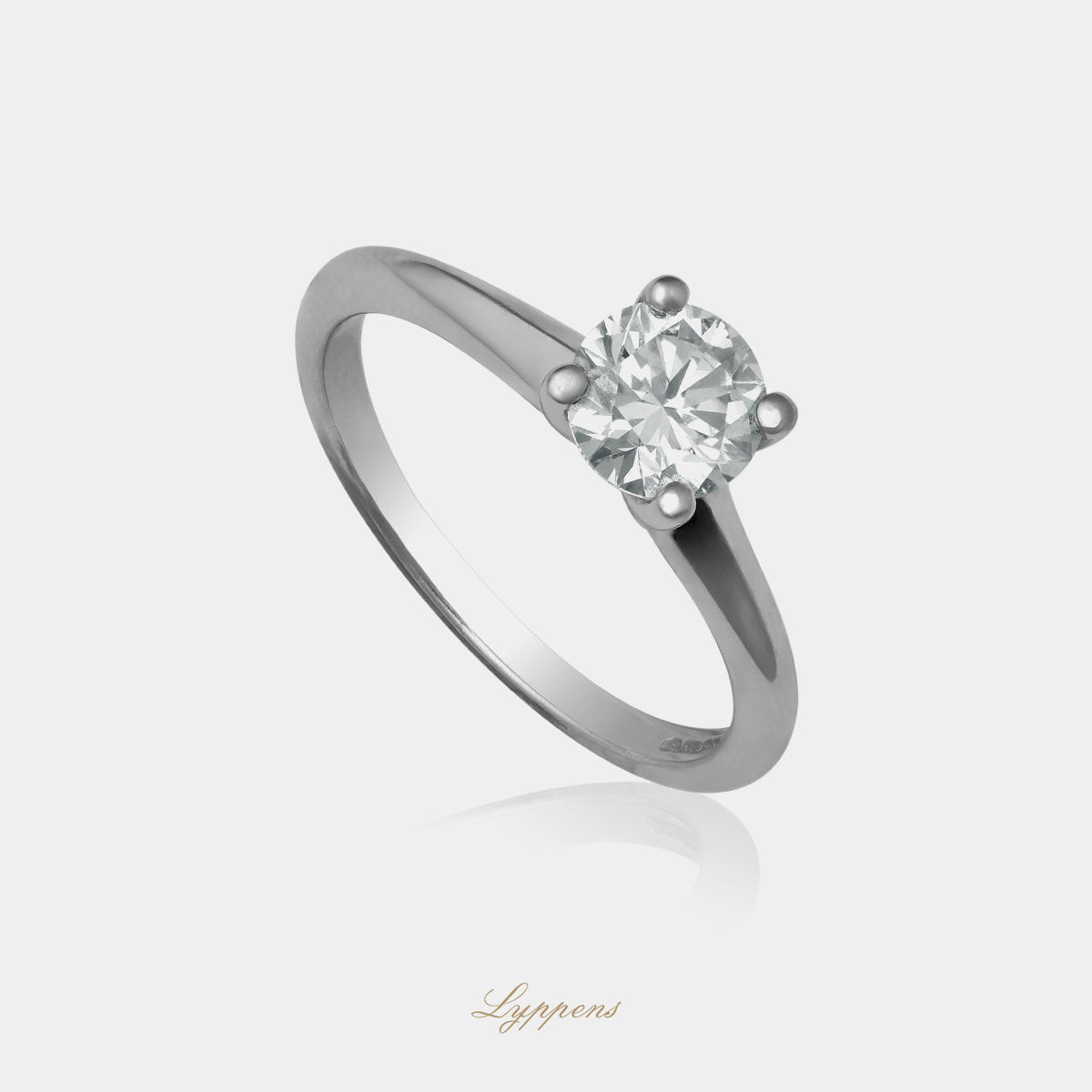 Witgouden solitiar verlovingsring, deze ring is in het midden gezet met een briljant geslepen diamant.