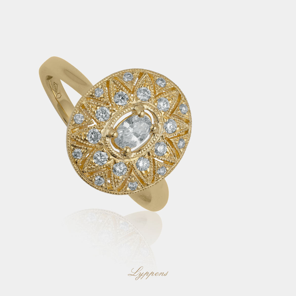 Geelgouden art deco stijl ring met diamant