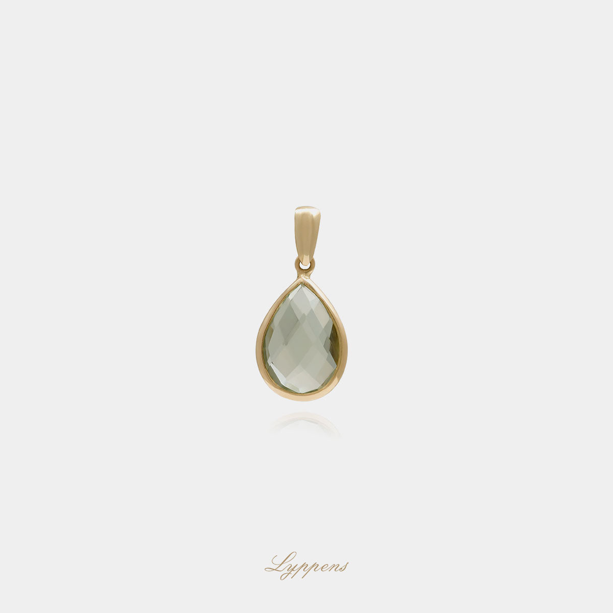 Yellow gold pendant with prasiolite
