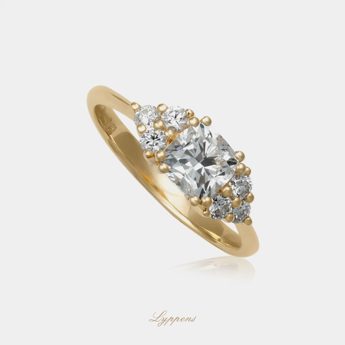 Exclusieve 18kt geelgouden ring met GIA gecertificeerde diamant en 0.30ct briljant geslepen diamanten