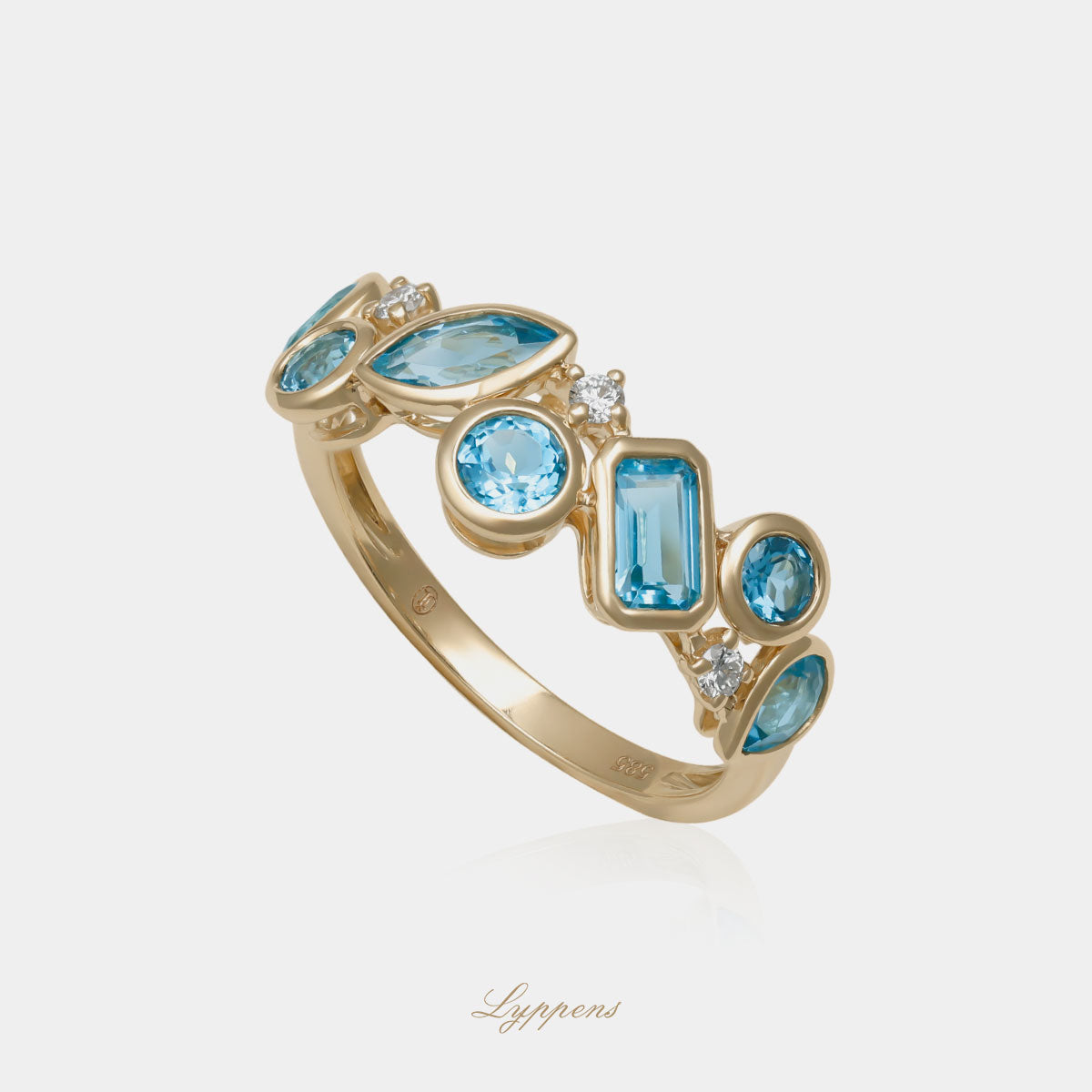 14kt geelgouden ring met topaas in diverse slijpvormen en diamant 0.07ct H SI