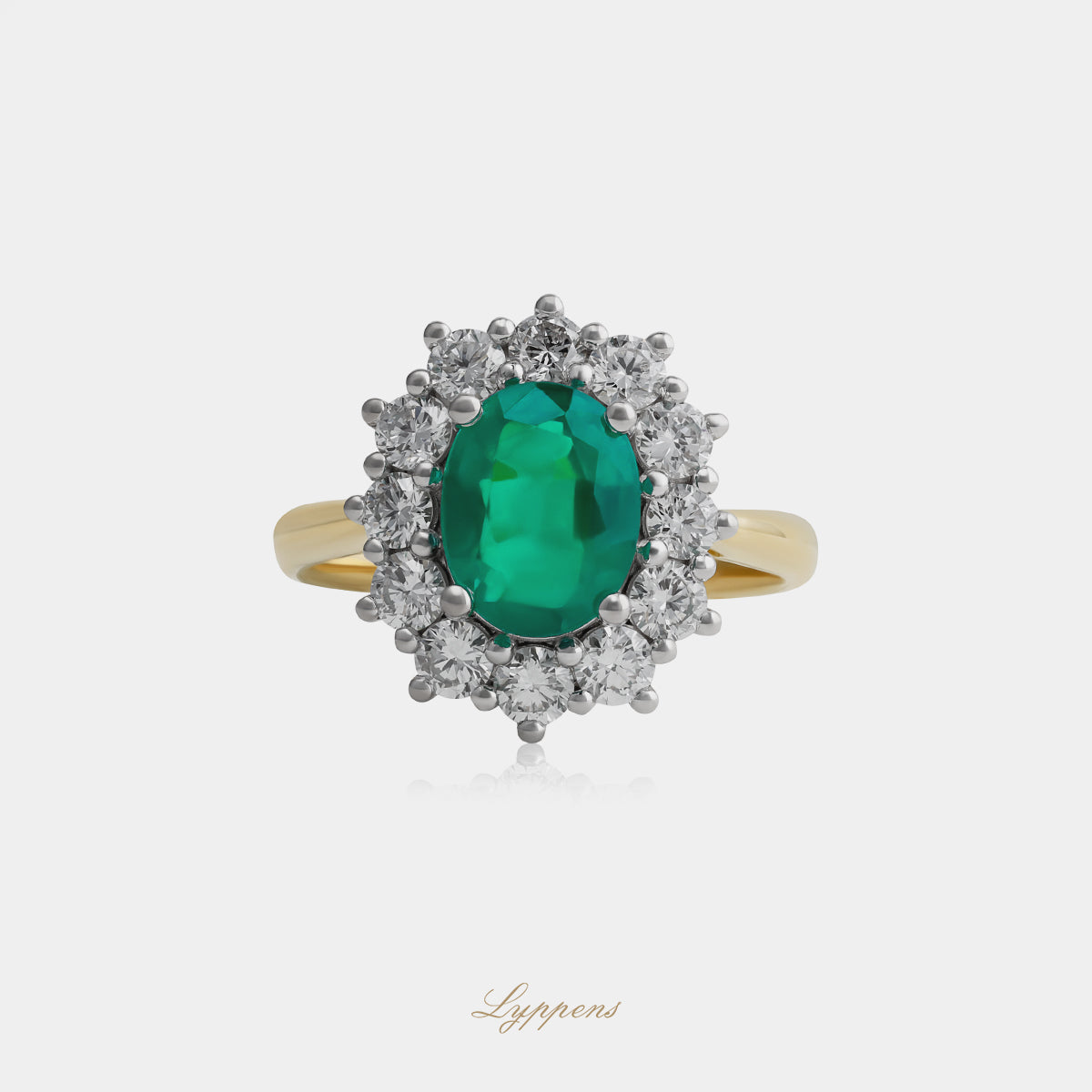 18kt geel- en witgouden entourage ring met ovaal smaragd 2.02ct en diamant halo 1.06ct G SI1