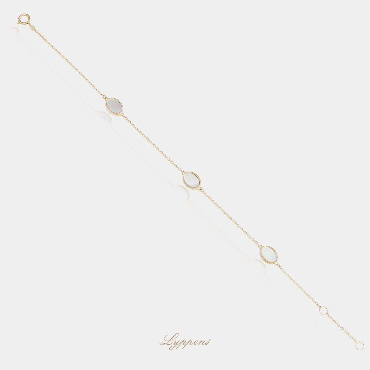 Geelgouden armband met parelmoer
