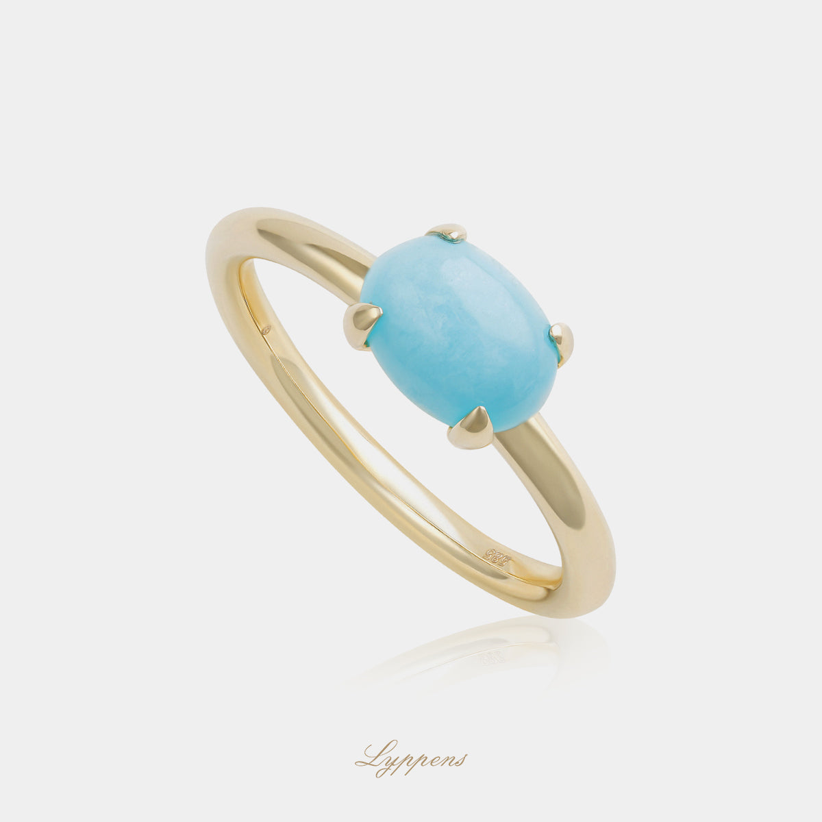 14 karaat geelgouden ring uit de Capri collectie met ovaal cabochon geslepen amazoniet, prachtig te combineren met andere ringen uit de collectie