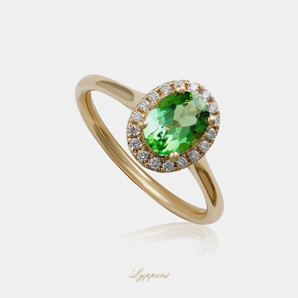 18 karaat geelgouden ring met groene toermalijn en briljant geslepen diamant entourage 0.12ct G SI1