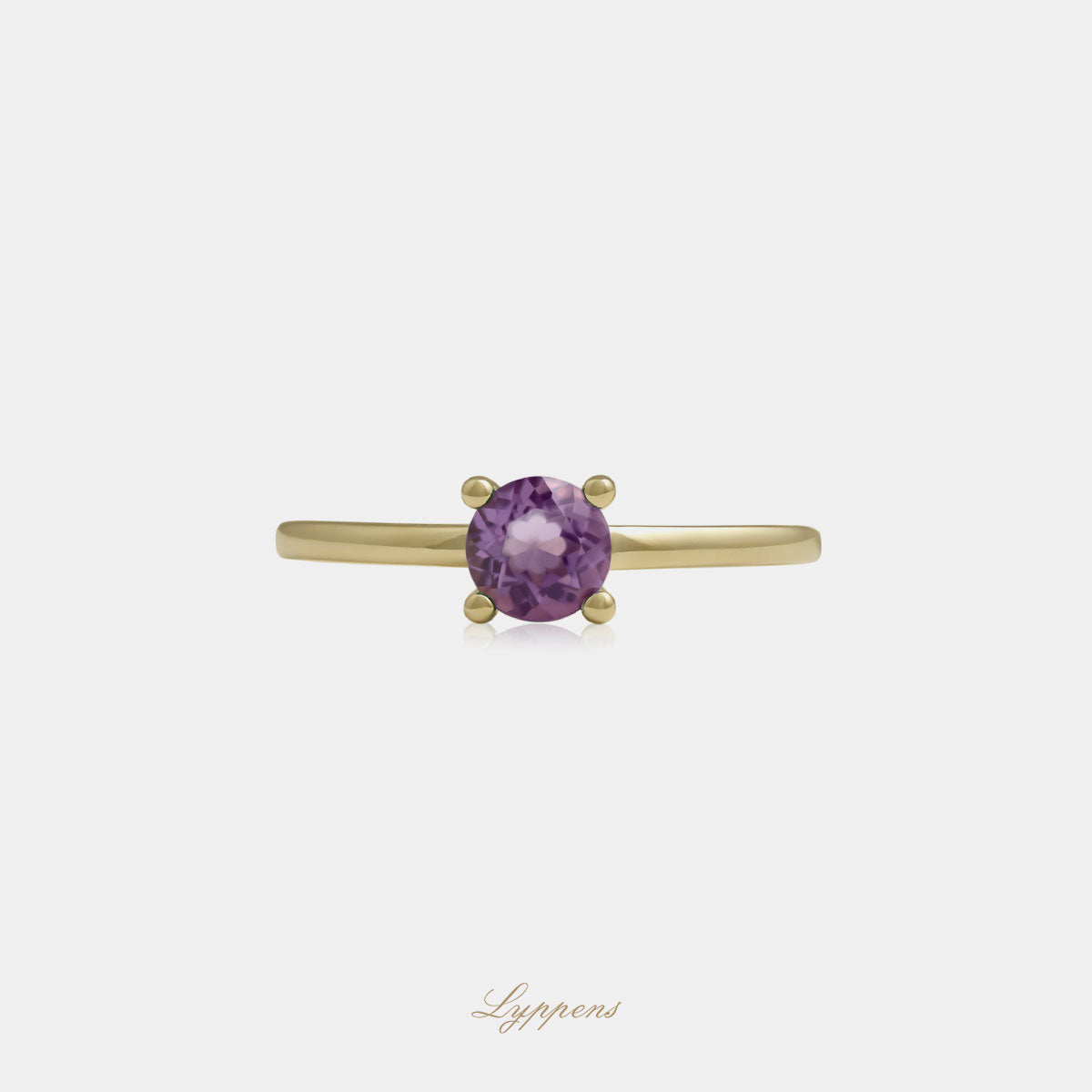 Yellow gold solitaire ring with amethyst