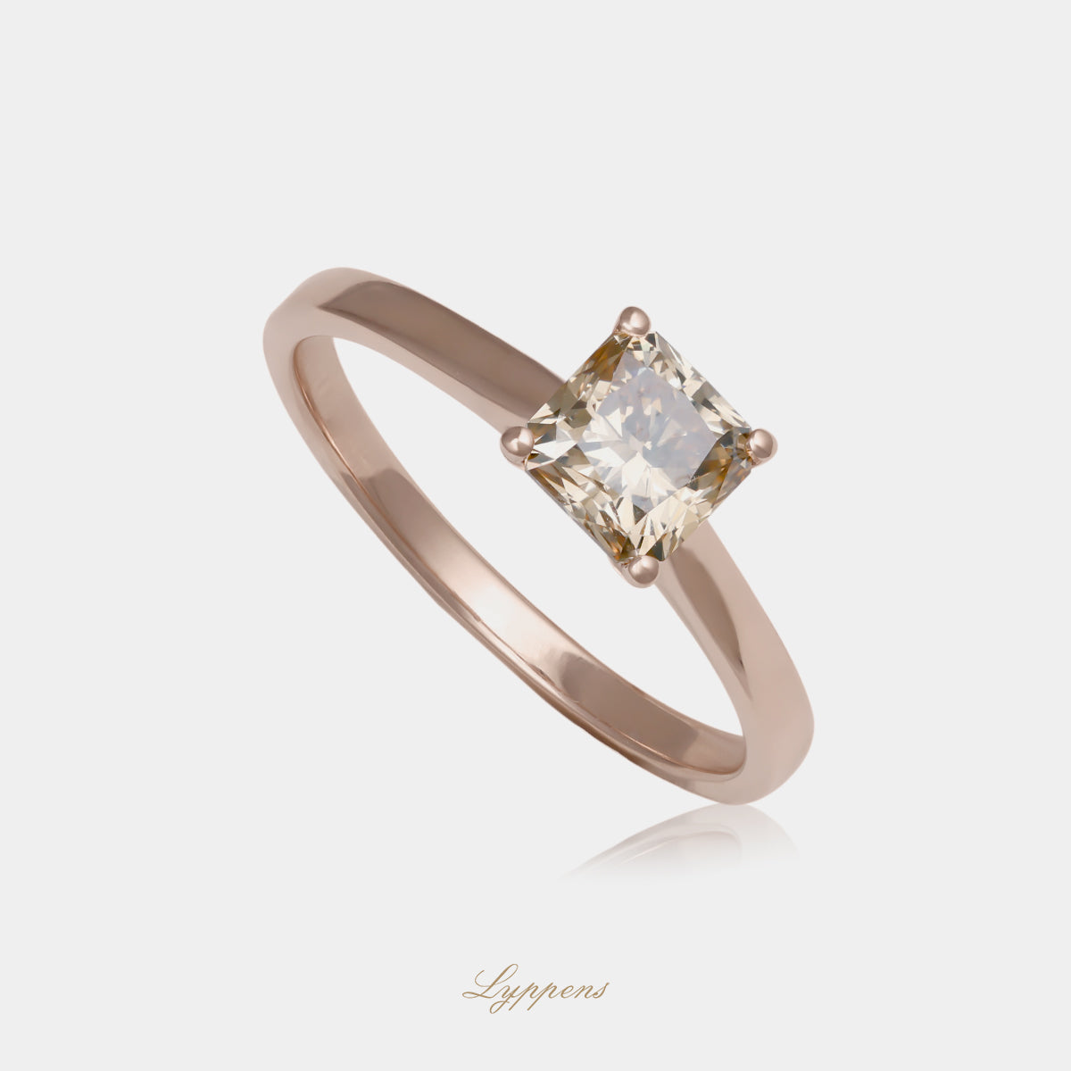 18kt roségouden solitair verlovingsring deze ring is gezet met een radiant geslepen bruine diamant