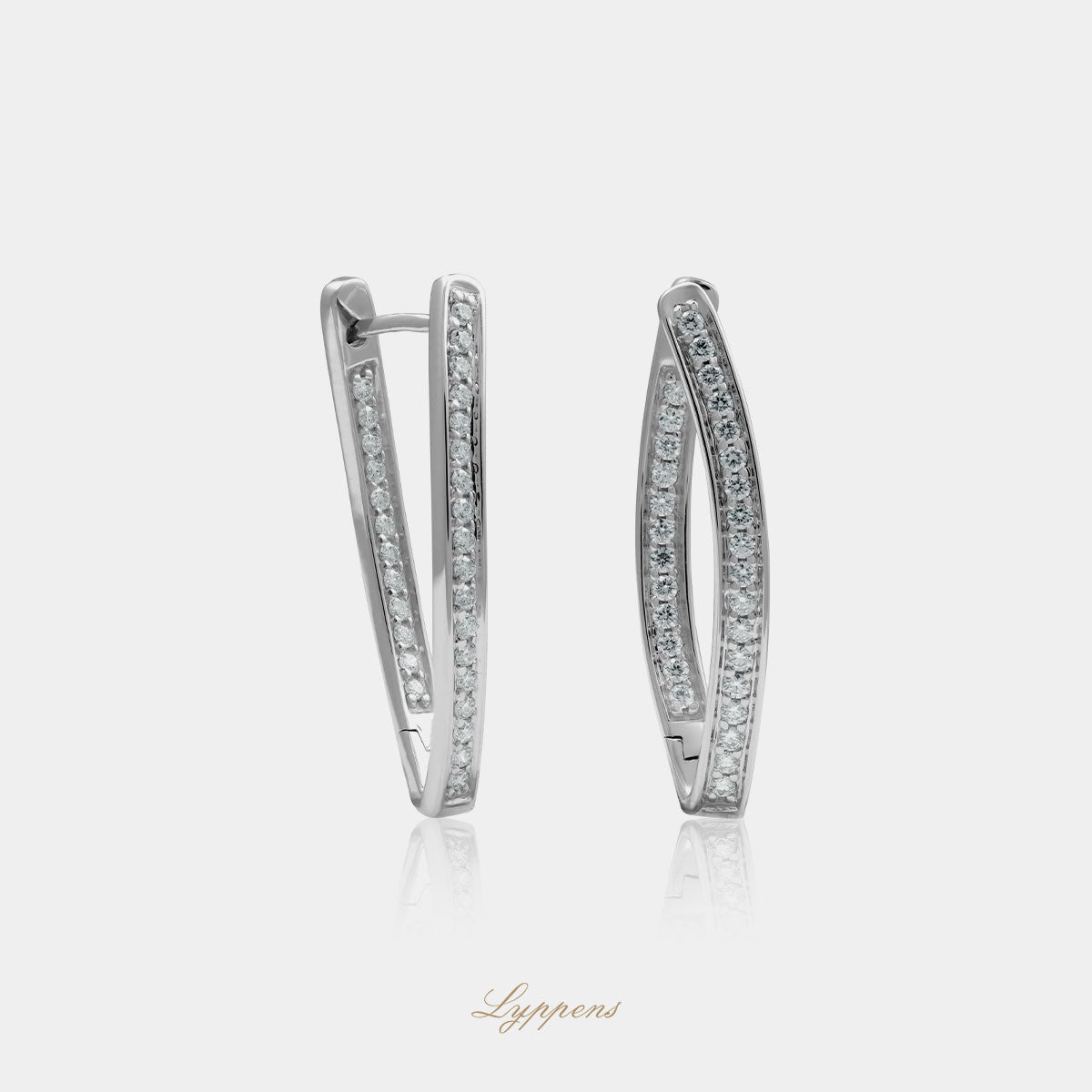 14kt witgouden navette oorringen met briljant diamant 0.62ct G SI1